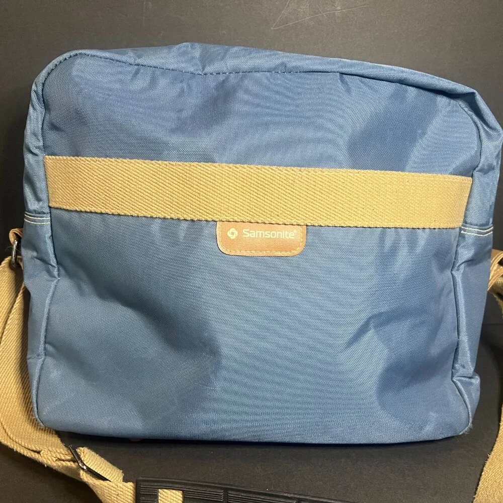 Vintage Samsonite Caribbean Soul Blue & Tan Nylon Travel Shoulder Bag 13 x 15